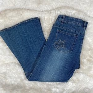 Platinum Plush Woman's Vintage Rhinestone Flare Bottom Capris Sz 7